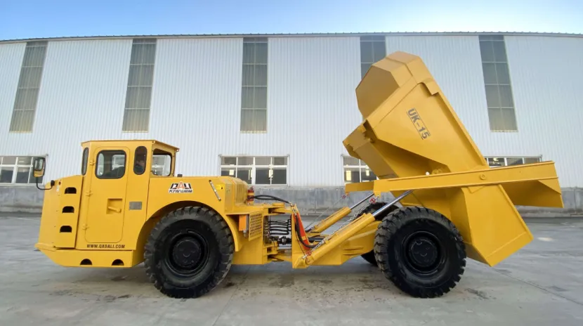 DALI UK-15 mining truck with raised dump bed