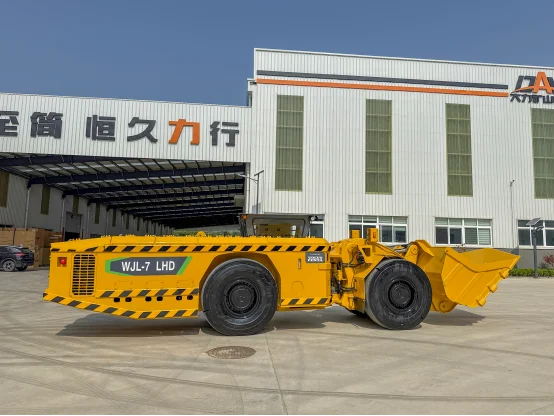Yellow WJL-7 underground mining LHD loader